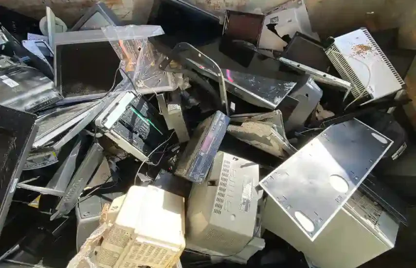 Извозване на стари електроуреди